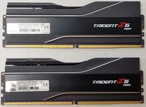 Photo de Kit Barrettes mémoire 32Go (2x16Go) DIMM DDR5 G.Skill Trident Z5  6000MHz (Noir) CL30 - SN 24020206087/88 - ID 203680