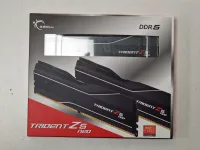 Photo de Kit Barrettes mémoire 32Go (2x16Go) DIMM DDR5 G.Skill Trident Z5  6000MHz (Noir) CL30 - SN 24020206105/106 - ID 201559