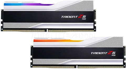 Photo de Kit Barrettes mémoire 32Go (2x16Go) DIMM DDR5 G.Skill Trident Z5 RGB 6800MHz (Argent)
