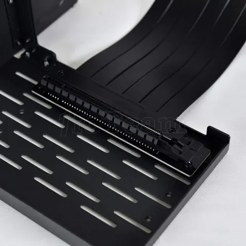 Photo de Kit Riser PCIe 3.0 16X Lian-Li pour O11 Dynamic Mini avec support vertical et nappe 20cm (Noir)