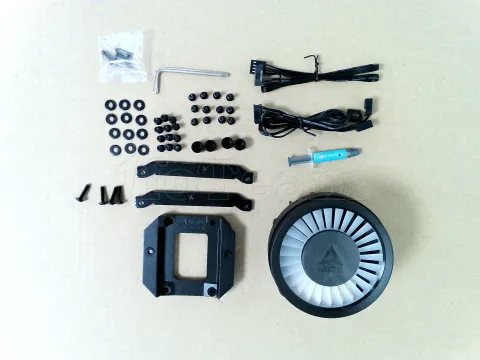 Photo de Kit Watercooling AIO Arctic Liquid Freezer III Pro RGB - 360mm (Noir) - ID 223703