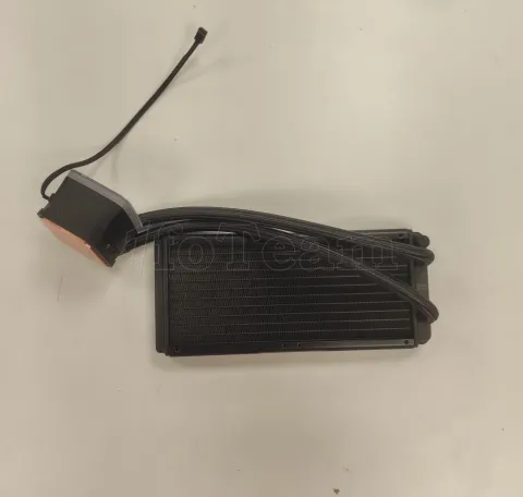 Photo de Kit Watercooling AIO Enermax AquaFusion ADV RGB - 240mm (Noir) - SN N22B1070100235 - ID 207012