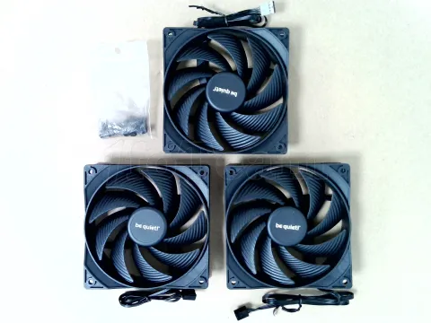 Photo de Lot de 3 Ventilateurs de boitier be quiet! Pure Wings 3 Haute Vitesse PWM - 12cm (Noir) -  ID 223645