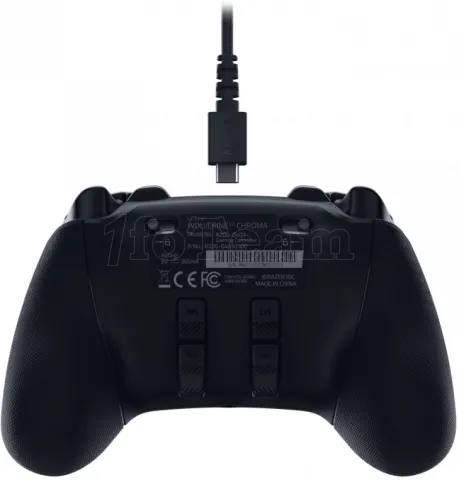 Photo de Manette Razer Wolverine V2 Chroma (Noir)