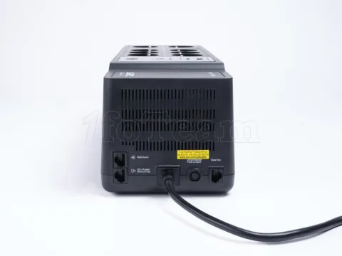 Photo de Onduleur APC Back-UPS (850VA)