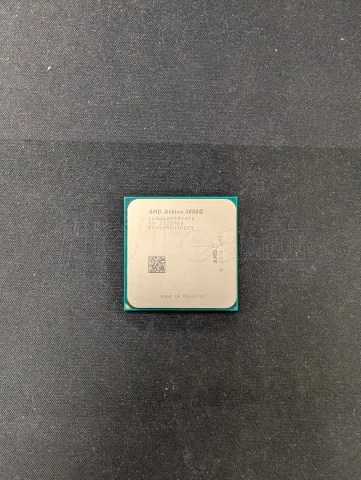 Photo de Processeur AMD Athlon 3000G (3,5 Ghz) AM4 - SN 9KX5985U30229_YD3000C6M2OFH - ID 225277