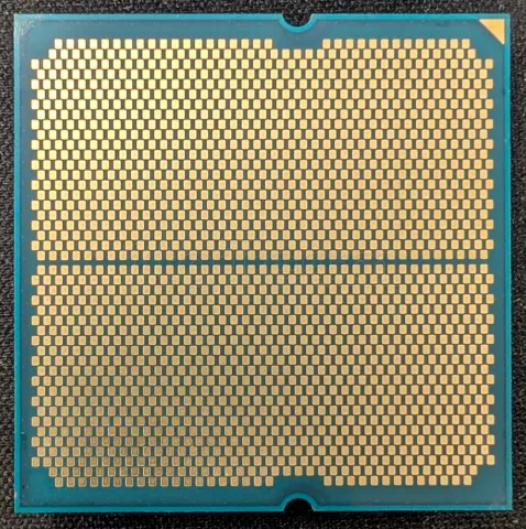 Photo de Processeur AMD Ryzen 5 8400F (4,7Ghz) AM5 - Sans iGPU Version OEM (Tray) - SN 9AEP298S40198_100-000001591 - ID 225335