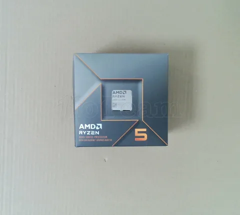 Photo de Processeur AMD Ryzen 5 8500G (5 Ghz) AM5 - SN 9MT4647W50049 - ID 224769