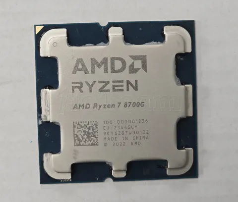 Photo de Processeur AMD Ryzen 7 8700G (5,1 Ghz) AM5 - S/N 9KY6287W30102 - ID 221431