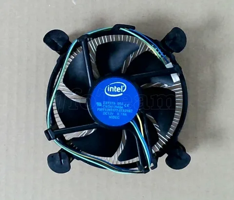 Photo de Processeur Intel Core i3-10100F (4,3 Ghz) LGA 1200 - Sans iGPU - SN U14M6K1901726 - ID 223782