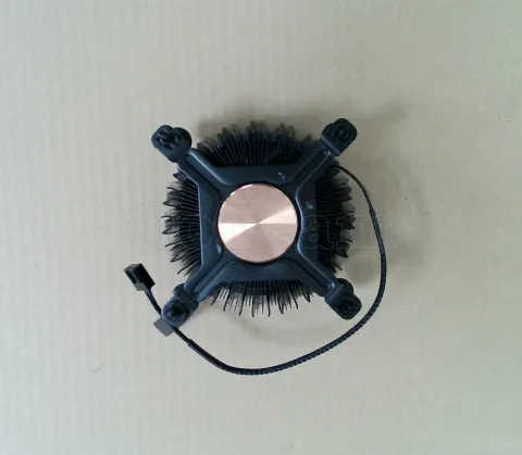 Photo de Processeur Intel Core i3-13100F (4,5 Ghz) LGA 1700 - Sans iGPU - SN U2KF192805005//X242K157 - ID 225354