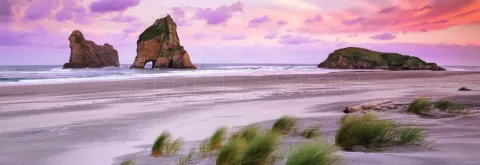 Photo de Puzzle Heye - Panorama : Plage de Wharariki (1000 pièces)