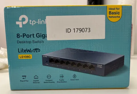 Photo de TP-Link 5-port 10/100/1000 Gigabit Metal Housing Desktop Switch - ID 179073 - SN QS3T3I8025197