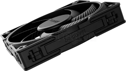 Photo de Ventilateur de boitier Be Quiet Silent Wings 4 Pro - 14cm (Noir)