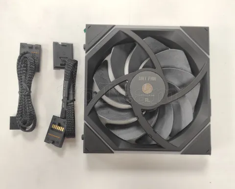 Photo de Ventilateur de boitier Lian Li Uni Fan TL RGB - 14cm (Noir) - ID 206820