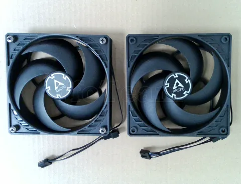 Photo de Ventilateur processeur Arctic Freezer 36 Black (Noir) - ID 224732